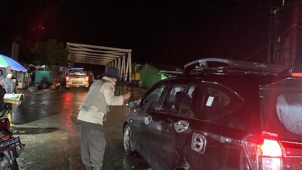 176718ef9e-2bab-411a-a429-8b71c4a98043