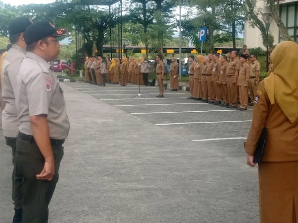 Zl5wlqc9xOR4fFGqWX4bFRczpixM13bLRw7Cvdni