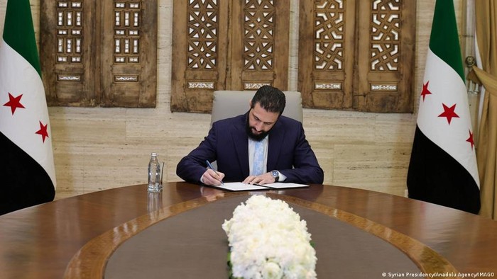 Suriah dan sdf pimpinan kurdi sepakati gencatan senjata