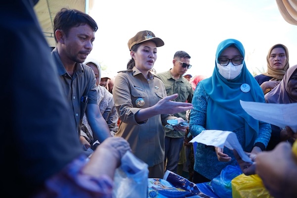 5b883a92a16ea2a8922475ad1084fde8