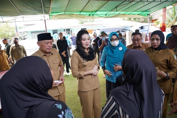 C2cb00837ca20272f6c950651a0990da