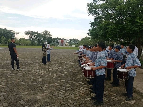 P6LUCmIAcAqYVvaeXS49LRSQR7PzryxJWqvcJONX