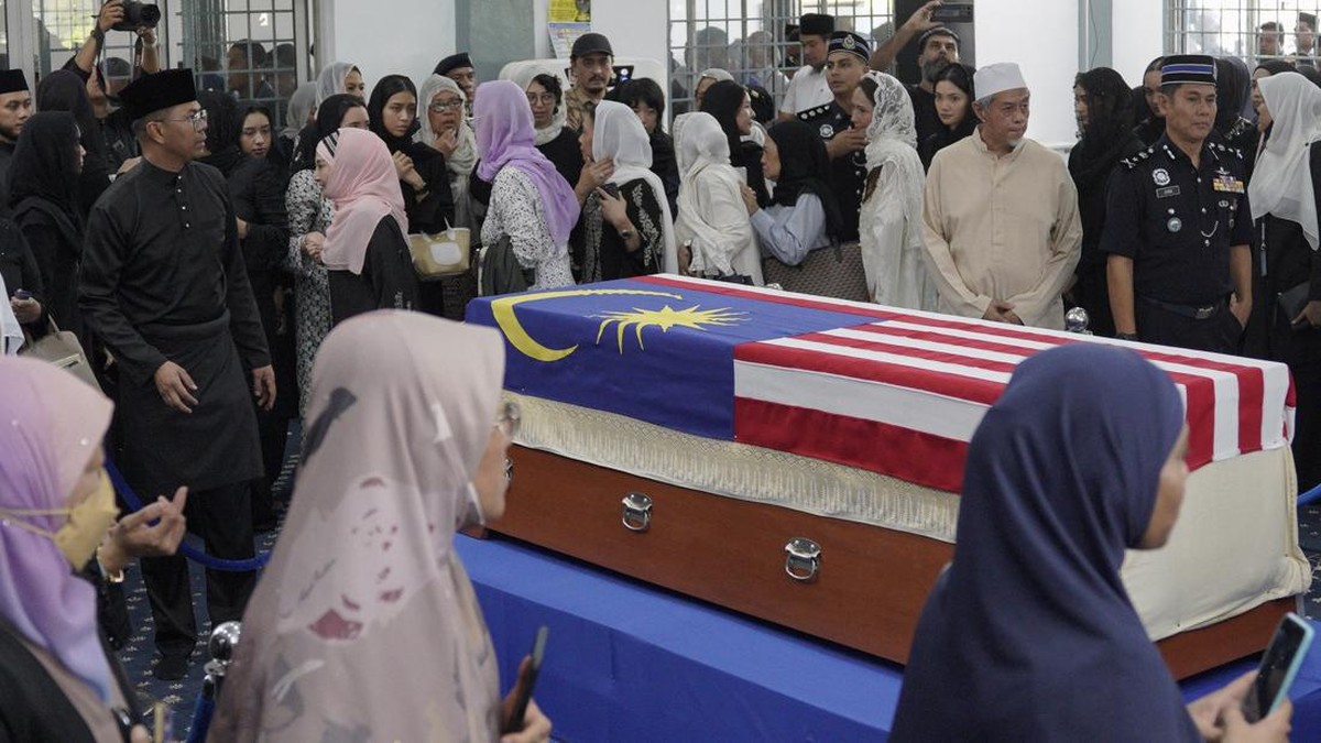 Penghormatan terakhir untuk mendiang siti hasmah istri mahathir 1790645010009