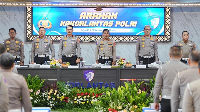 16812 pelanggaran plat nomor terekam etle 1785893062750