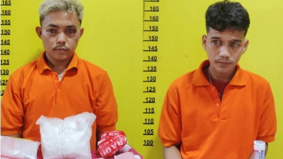 81Polres Inhu Sita 303 Gram Sabu Dua Pria Ditangkap di Rengat Barat (1)